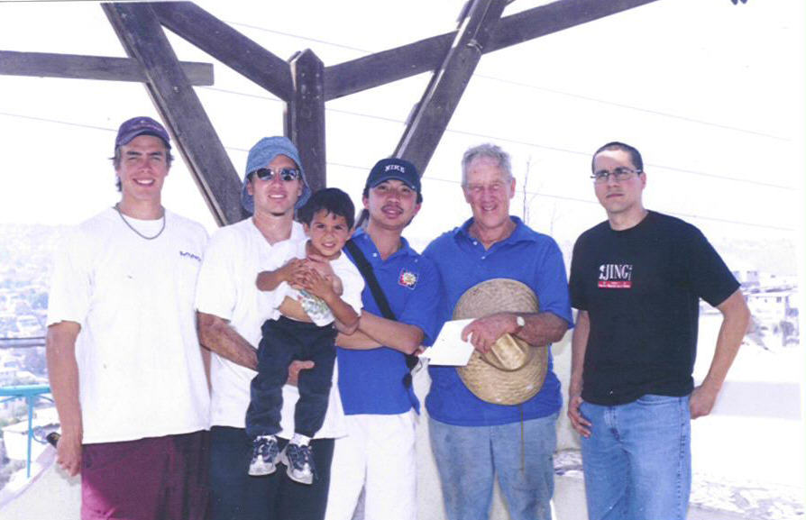 China Friends Congratulate James on his birthday